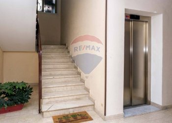 Scale - Appartamento Via delle Medaglie d'oro
 
70, Catania - foto 17