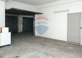 Stanza vuota - Appartamento Via delle Medaglie d'oro
 
70, Catania - foto 20