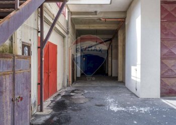 Edificio all\'aperto - Appartamento Via delle Medaglie d'oro
 
70, Catania - foto 21