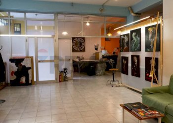 Soggiorno - Commercial Premises Via Luigi Pirandello
25, Sant'Agata Li Battiati - photo 12