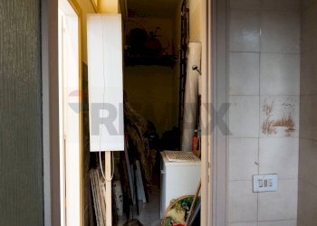 Bagno - Commercial Premises Via Luigi Pirandello
25, Sant'Agata Li Battiati - photo 18