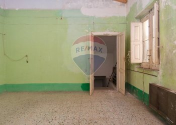 Stanza vuota - Casa indipendente via rodi
 
14, Bronte - foto 11