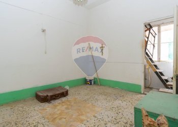 Camera / camera da letto - Casa indipendente via rodi
 
14, Bronte - foto 12