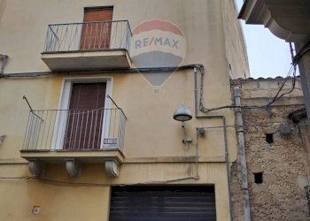 Edificio all\'aperto - Casa indipendente Via Sotto Raia
 
2, Mineo - foto 2