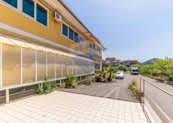 Terrazza - Capannone VIA ERNESTO CHE GUEVARA
 
SN, Belpasso - foto 10