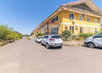 Edificio all\'aperto - Capannone VIA ERNESTO CHE GUEVARA
 
SN, Belpasso - foto 13