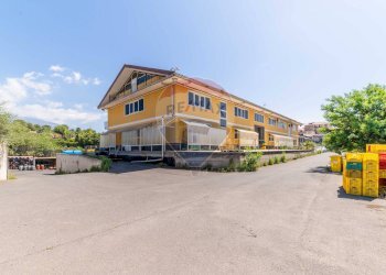 Edificio all\'aperto - Capannone VIA ERNESTO CHE GUEVARA
 
SN, Belpasso - foto 14