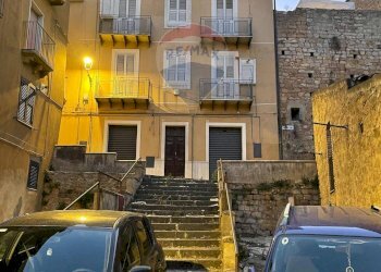 Edificio all\'aperto - Appartamento Via Lo Re
 
3, Piazza Armerina - foto 2