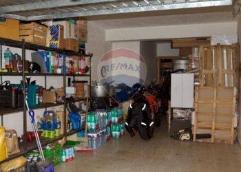 Dispensa di stoccaggio - Appartamento belgio
 
8, Bronte - foto 12