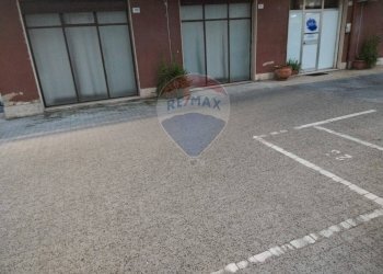 Parcheggio - Locale Commerciale Via Sardegna
 
31, Caltagirone - foto 5