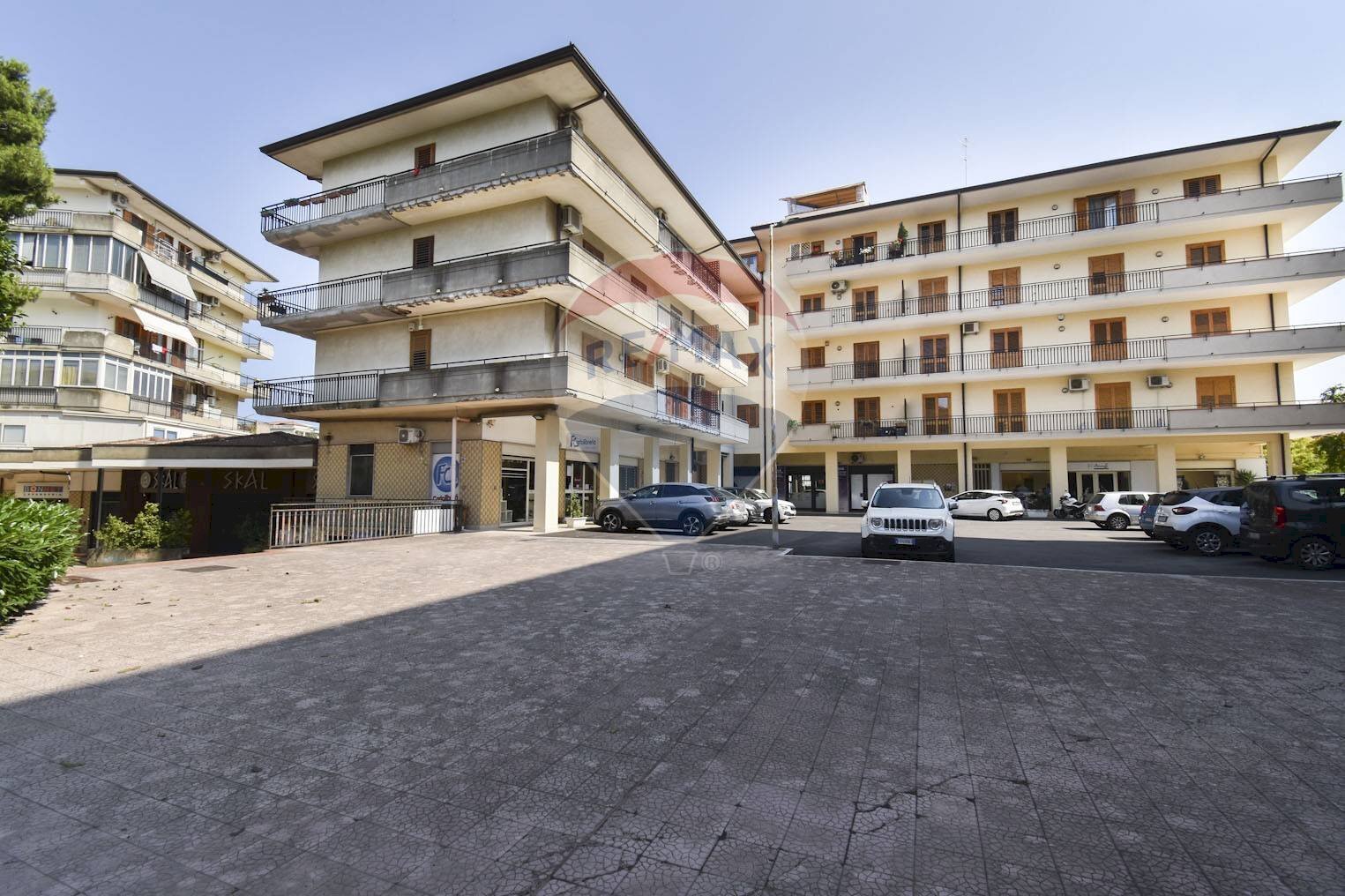 Edificio all\'aperto - Locale Commerciale Via Felice Paradiso
 
64, Acireale - foto 3