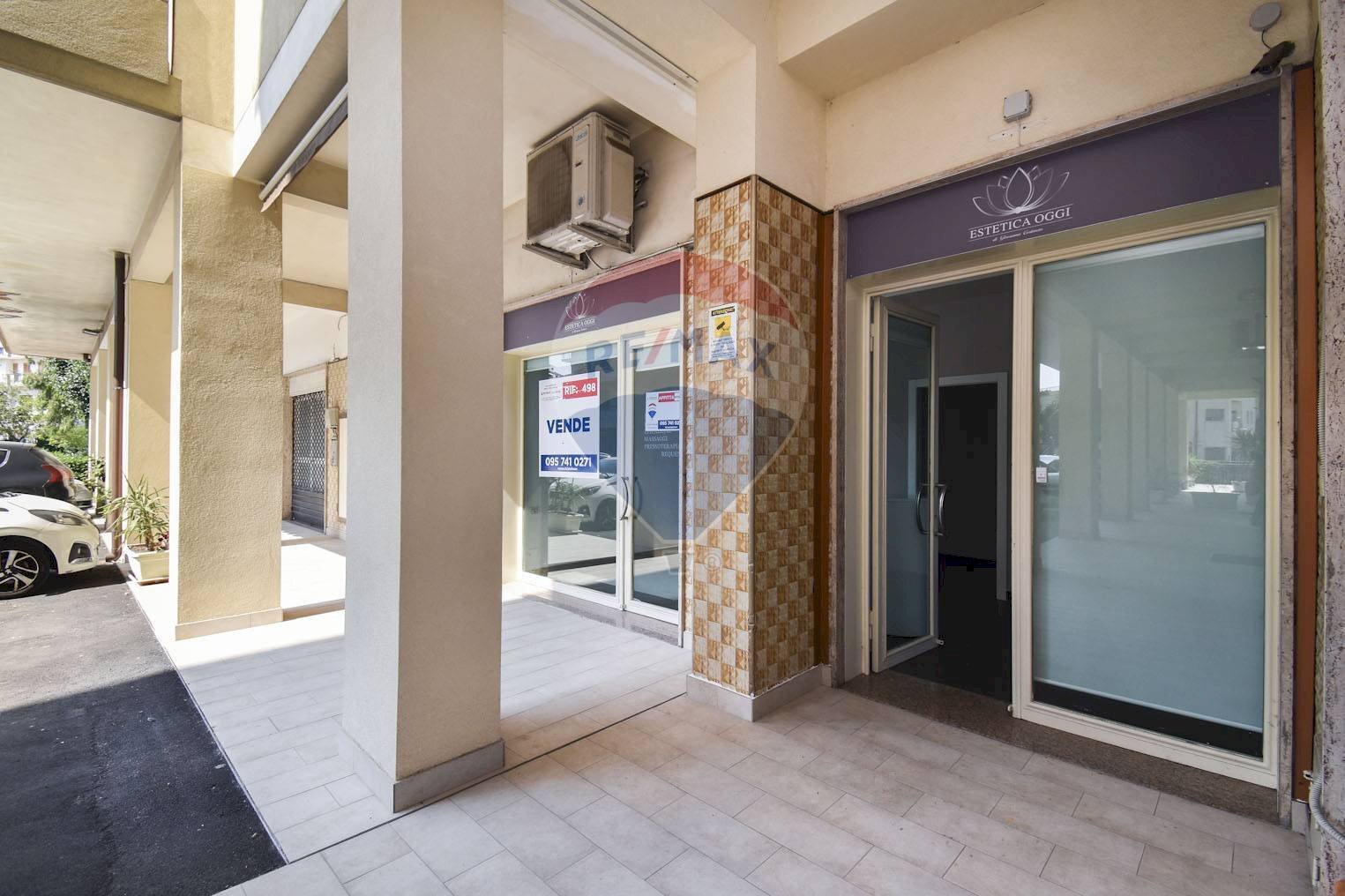 Terrazza - Commercial Premises Via Felice Paradiso
 
64, Acireale - photo 1