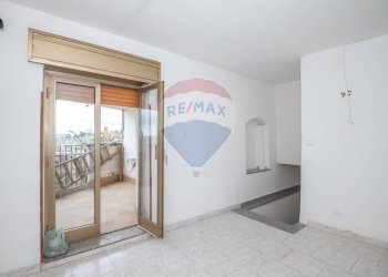 Stanza vuota - Casa indipendente Via Lesina
 
12, Caltagirone - foto 1