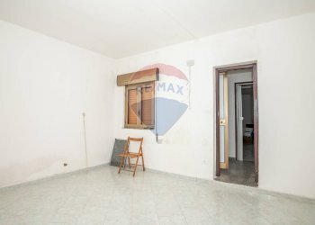 Stanza vuota - Casa indipendente Via Lesina
 
12, Caltagirone - foto 11