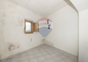 Stanza vuota - Casa indipendente Via Lesina
 
12, Caltagirone - foto 14