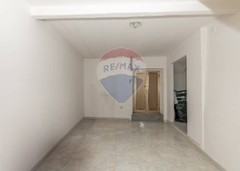 Stanza vuota - Casa indipendente Via Lesina
 
12, Caltagirone - foto 15