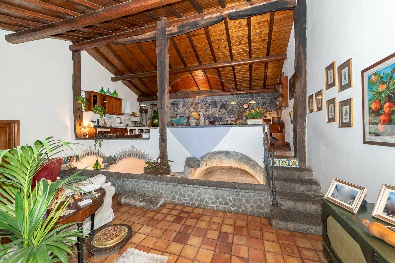 Terrazza - Rustico SP 120
 
13, Belpasso - foto 1