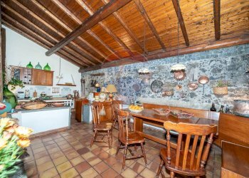 Sala da pranzo - Rustico SP 120
 
13, Belpasso - foto 12