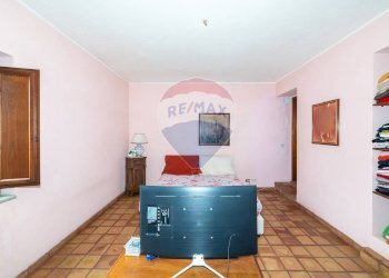 Camera / camera da letto - Rustico SP 120
 
13, Belpasso - foto 29