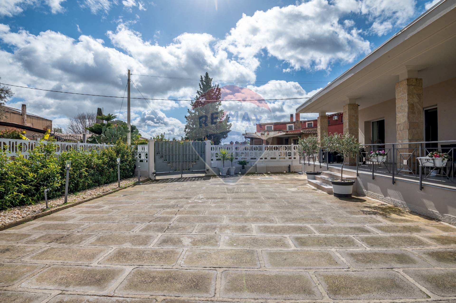 Terrazza - Villa Via Giambattista Fanales
 
48, Caltagirone - photo 2