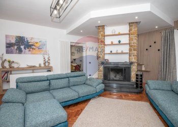 Soggiorno - Villa Via Giambattista Fanales
 
48, Caltagirone - foto 7