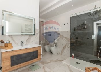 Bagno - Villa Via Giambattista Fanales
 
48, Caltagirone - foto 19