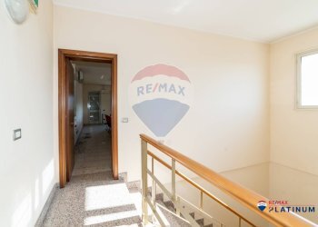 Hall / corridoio - Locale Commerciale Contrada Schettino
 
snc, Paterno - foto 25