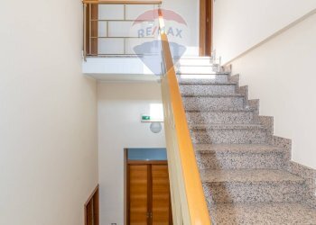 Scale - Locale Commerciale Contrada Schettino
 
snc, Paterno - foto 30