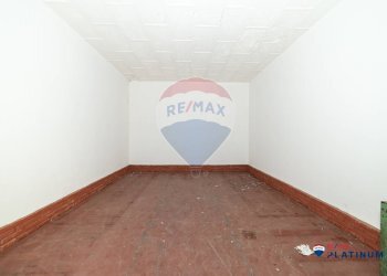 Stanza vuota - Locale Commerciale Contrada Schettino
 
snc, Paterno - foto 32