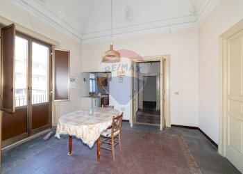Sala da pranzo - Casa semi indipendente Via Acquedotto Greco
 
45, Catania - foto 8