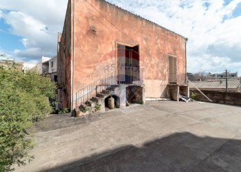 Casa all\'aperto - Casa semi indipendente Via Acquedotto Greco
 
45, Catania - foto 28