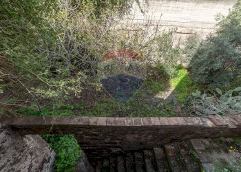 Giardino - Casa semi indipendente Via Acquedotto Greco
 
45, Catania - foto 37