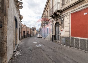 Edificio all\'aperto - Casa semi indipendente Via Acquedotto Greco
 
45, Catania - foto 44