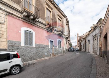 Edificio all\'aperto - Casa semi indipendente Via Acquedotto Greco
 
45, Catania - foto 46
