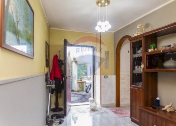 Hall / corridoio - Casa indipendente Vicolo di Via Stalluzza
 
20, Trecastagni - foto 12