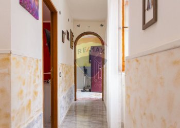 Hall / corridoio - Casa indipendente Vicolo di Via Stalluzza
 
20, Trecastagni - foto 14