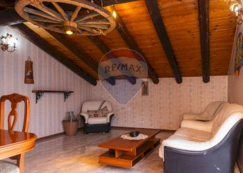 Soggiorno - Casa indipendente Vicolo di Via Stalluzza
 
20, Trecastagni - foto 36