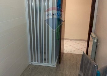 Bagno - Trilocale Via Alcide de Gasperi
 
79, Mascalucia - foto 23