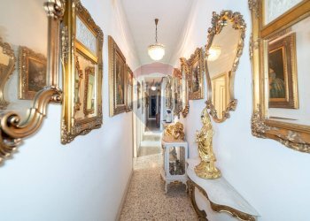 Hall / corridoio - Attico Via Verona
 
40, Catania - foto 23