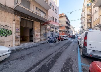 Edificio all\'aperto - Attico Via Verona
 
40, Catania - foto 35