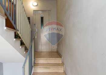 Scale - Quadrilocale via delle medaglie d'oro
 
40, Catania - foto 4