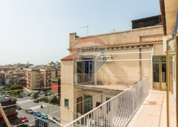 Balcone - Quadrilocale via delle medaglie d'oro
 
40, Catania - foto 14
