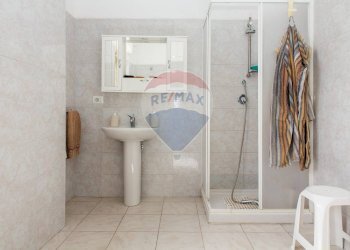 Bagno - Quadrilocale via delle medaglie d'oro
 
40, Catania - foto 18