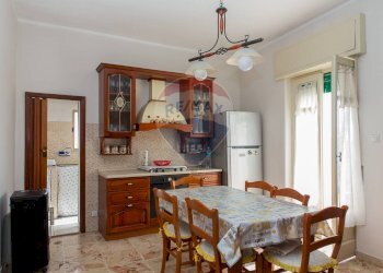 Cucina - Quadrilocale via delle medaglie d'oro
 
40, Catania - foto 21