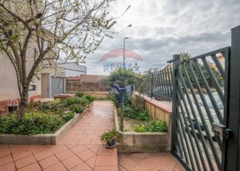 Terrazza - Appartamento Via Gabriele D'Annunzio
 
16, Caltagirone - foto 3