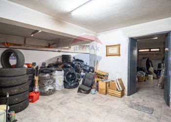 Parcheggio - Appartamento Via Guglielmo Marconi
 
22, Viagrande - foto 30