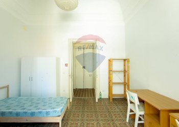 Camera / camera da letto - Appartamento via canfora
 
38, Catania - foto 13