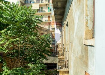 Edificio all\'aperto - Appartamento via canfora
 
38, Catania - foto 33