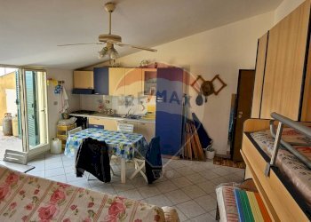 Sala da pranzo - Monolocale Via Acqualadroni, Messina - foto 5