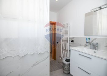 Bagno - Casa indipendente Via Circonvallazione
 
284, Caltagirone - foto 15